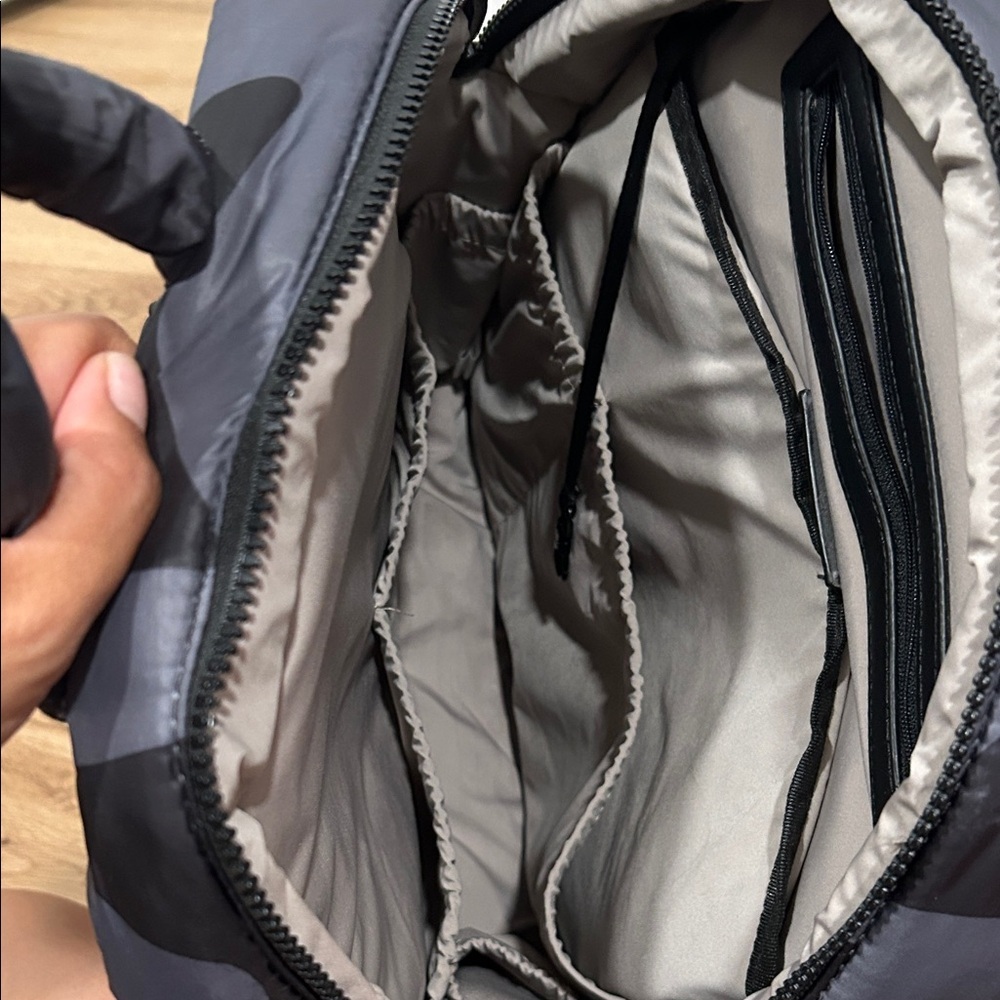 Gray Camouflage Backpack by - Picture 7 of 10